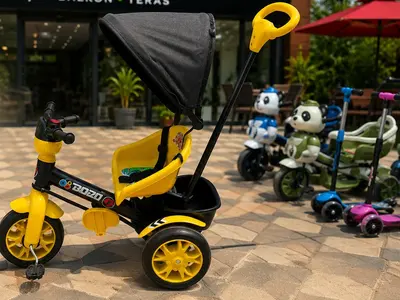 Güneşlikli Bebek Bisikleti